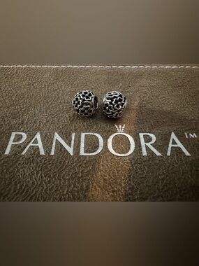 2 Authentic Retired Pandora Evening Floral 
W/14k gold accents